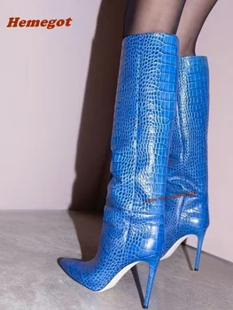 Сини ботуши на висок ток с шарките на алигатор, най-новите ботуши до коляното на тънък ток, с остри пръсти, дамски ежедневни зимни обувки без обков от масивна материал